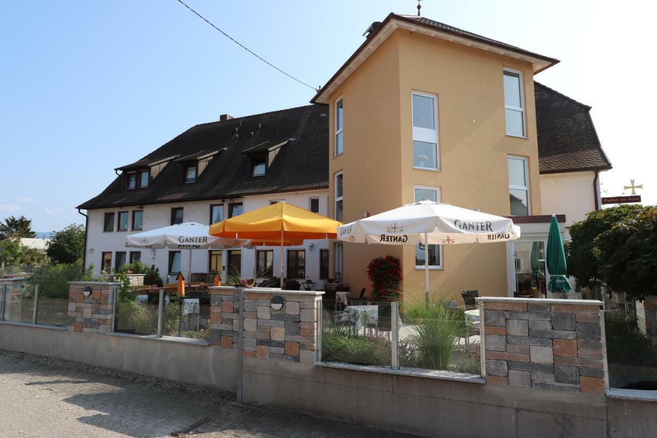 Gasthof Zum Kreuz นอยเอนบวร์ก อัม ไรน์ ภายนอก รูปภาพ